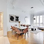 Beautiful Apt - 2Bd 4P - 16Eme Avenue Foch